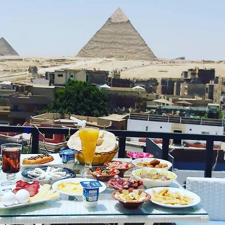 Gravity Pyramids View Inn Kairo Bagian luar foto